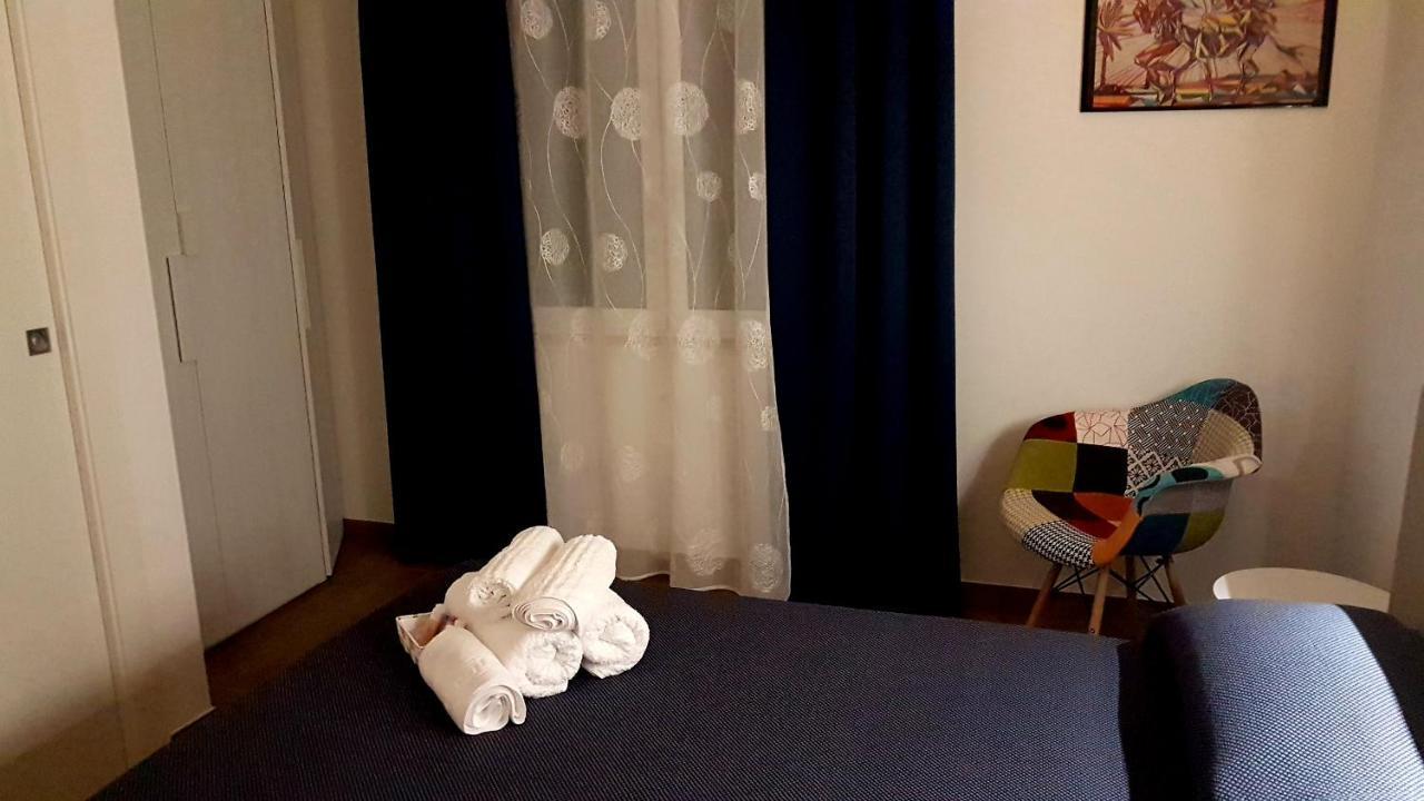 Monelia Panzió Reggio di Calabria Kültér fotó